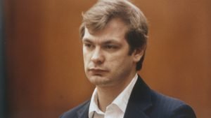 jeffrey dahmer polaroids là j